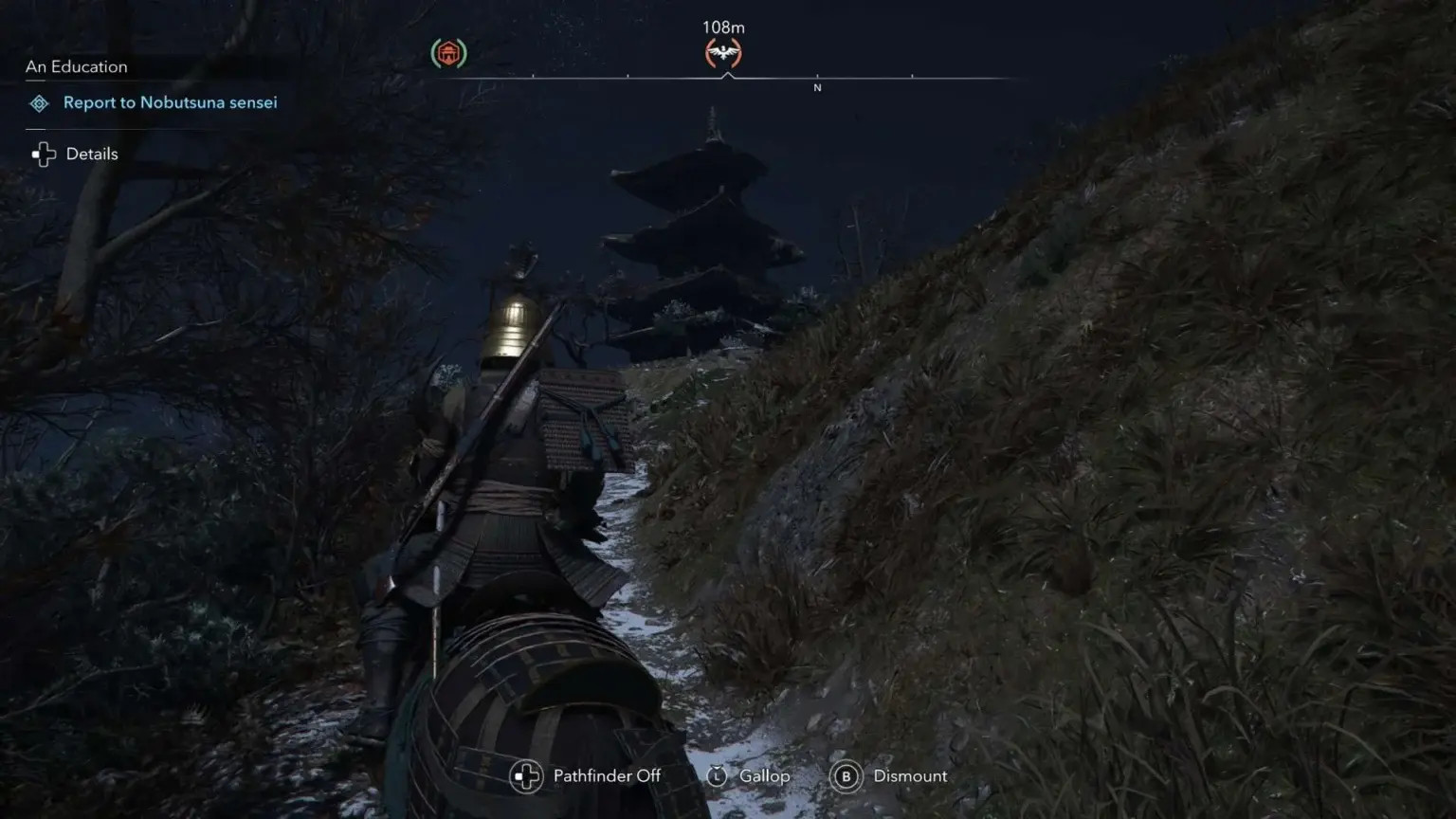 Samuraj na koni míří k pagodě v Assassin’s Creed Shadows